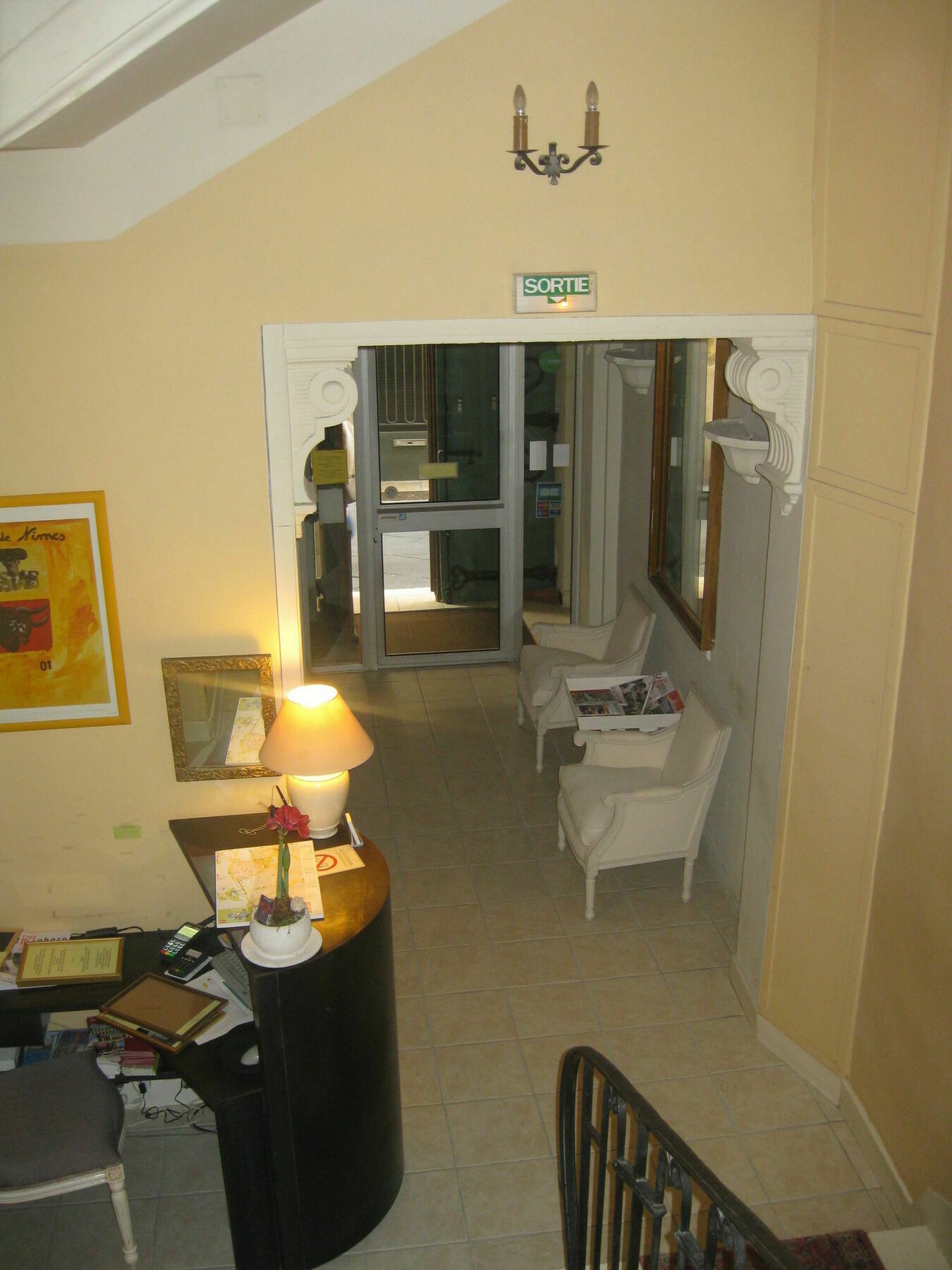 Hotel De L'Amphitheatre Νιμ Εξωτερικό φωτογραφία